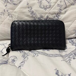 Bottega Veneta Navy Leather Zip Wallet